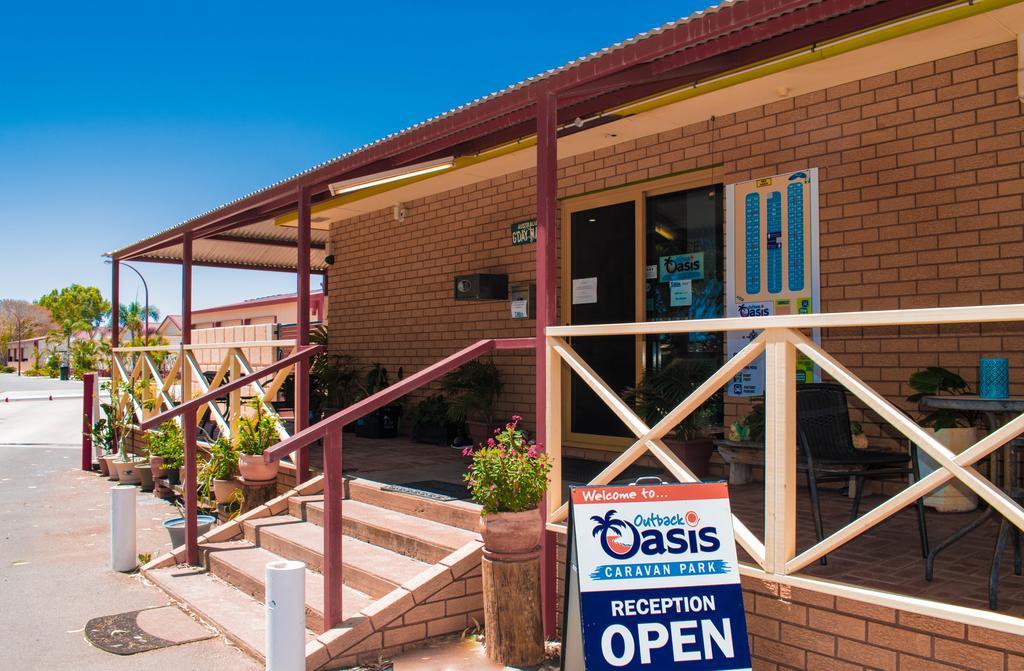 Outback Oasis Caravan Park Carnarvon Exterior photo
